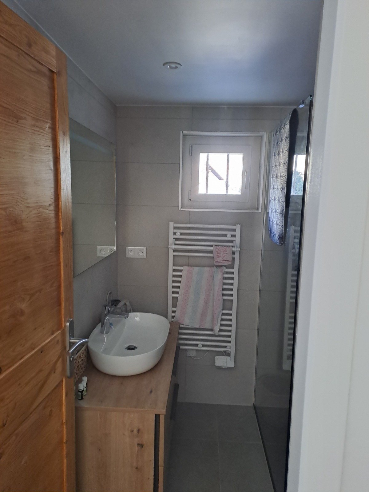 Dépannage électrique dans un commerce à Briançon